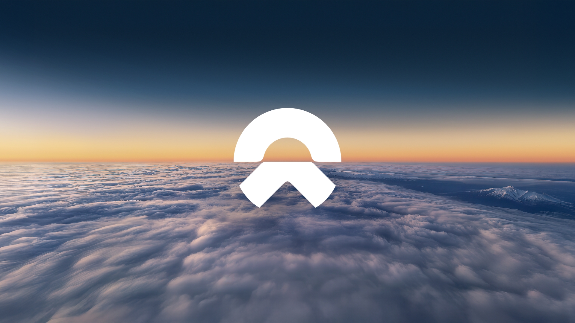 蔚来公司10月交付新车40,397台，同比增长92.6%，再创历史新高