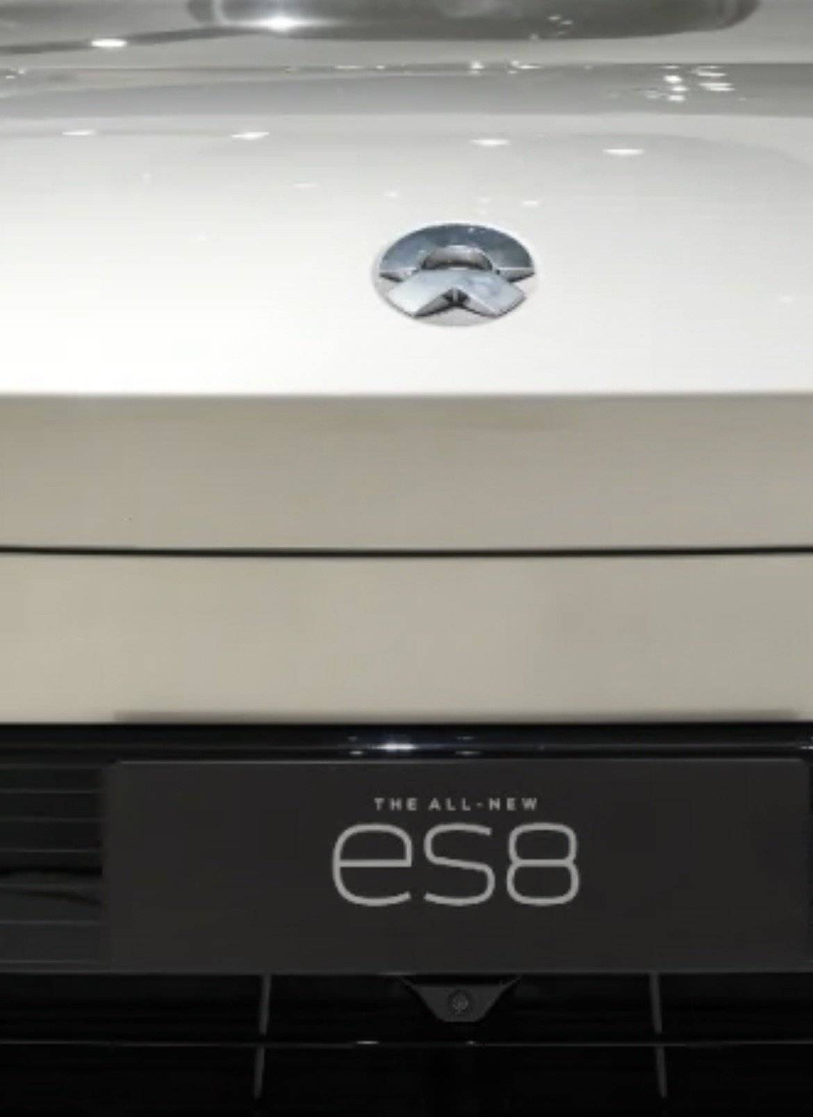 全新ES8前备舱：不止储物