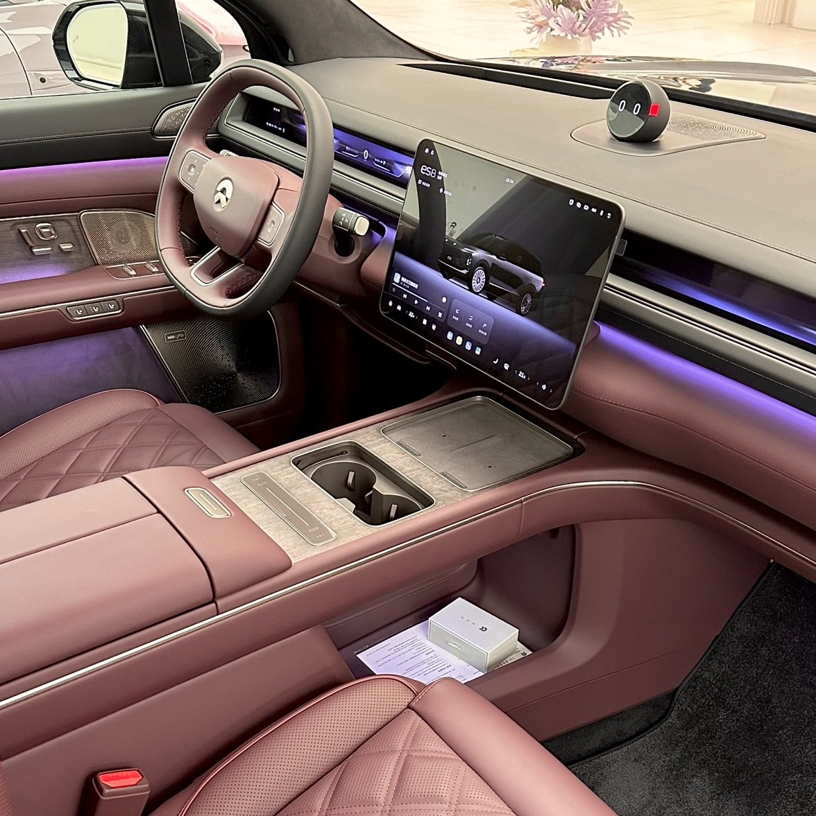 保时捷992s车主的第一辆国产新能源es8