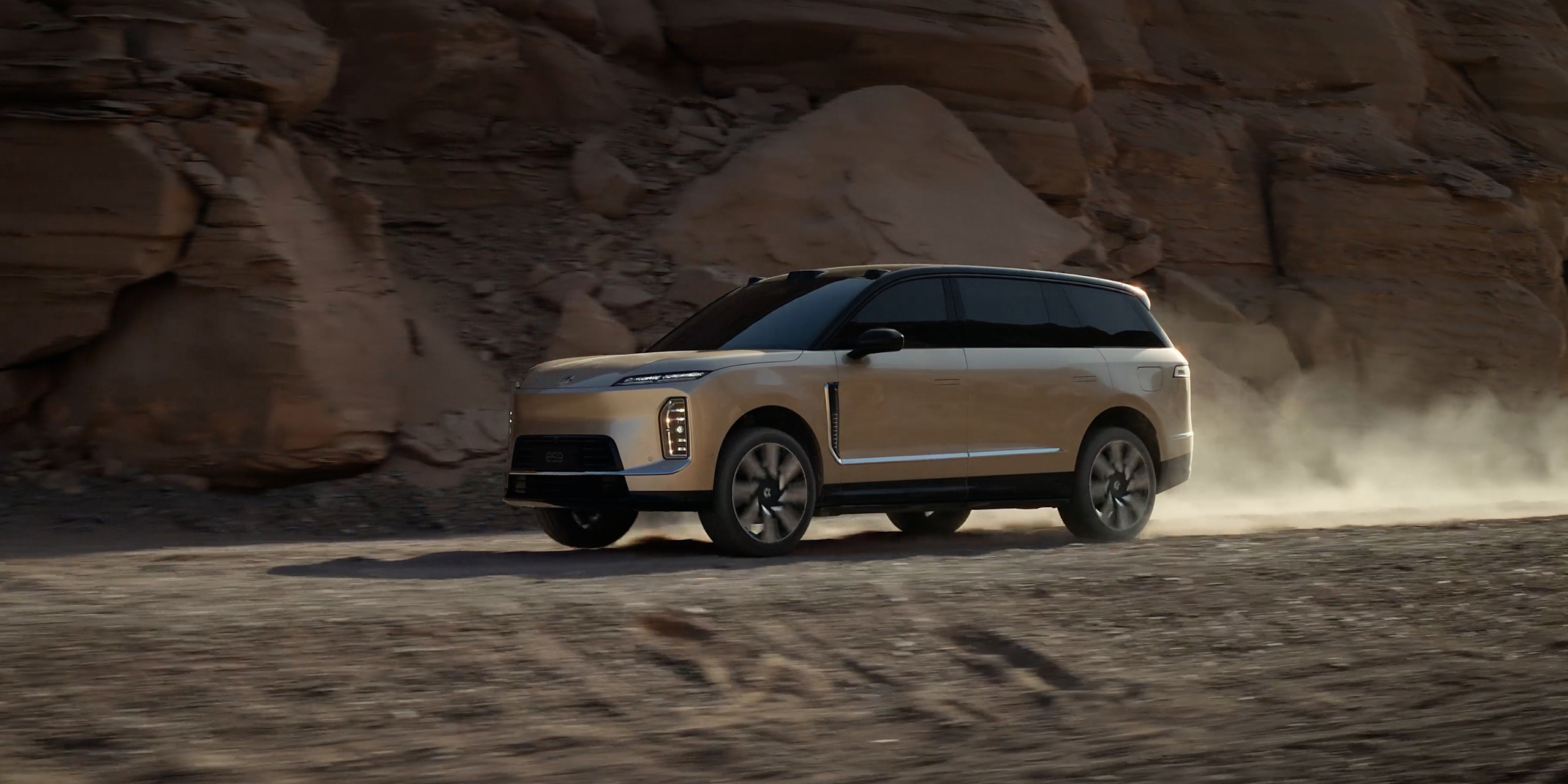 行稳从容_蔚来ES9-NIO蔚来官网