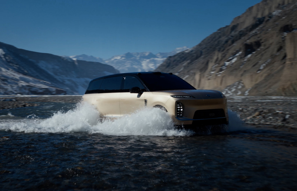 涉水模式_蔚来ES9-NIO蔚来官网