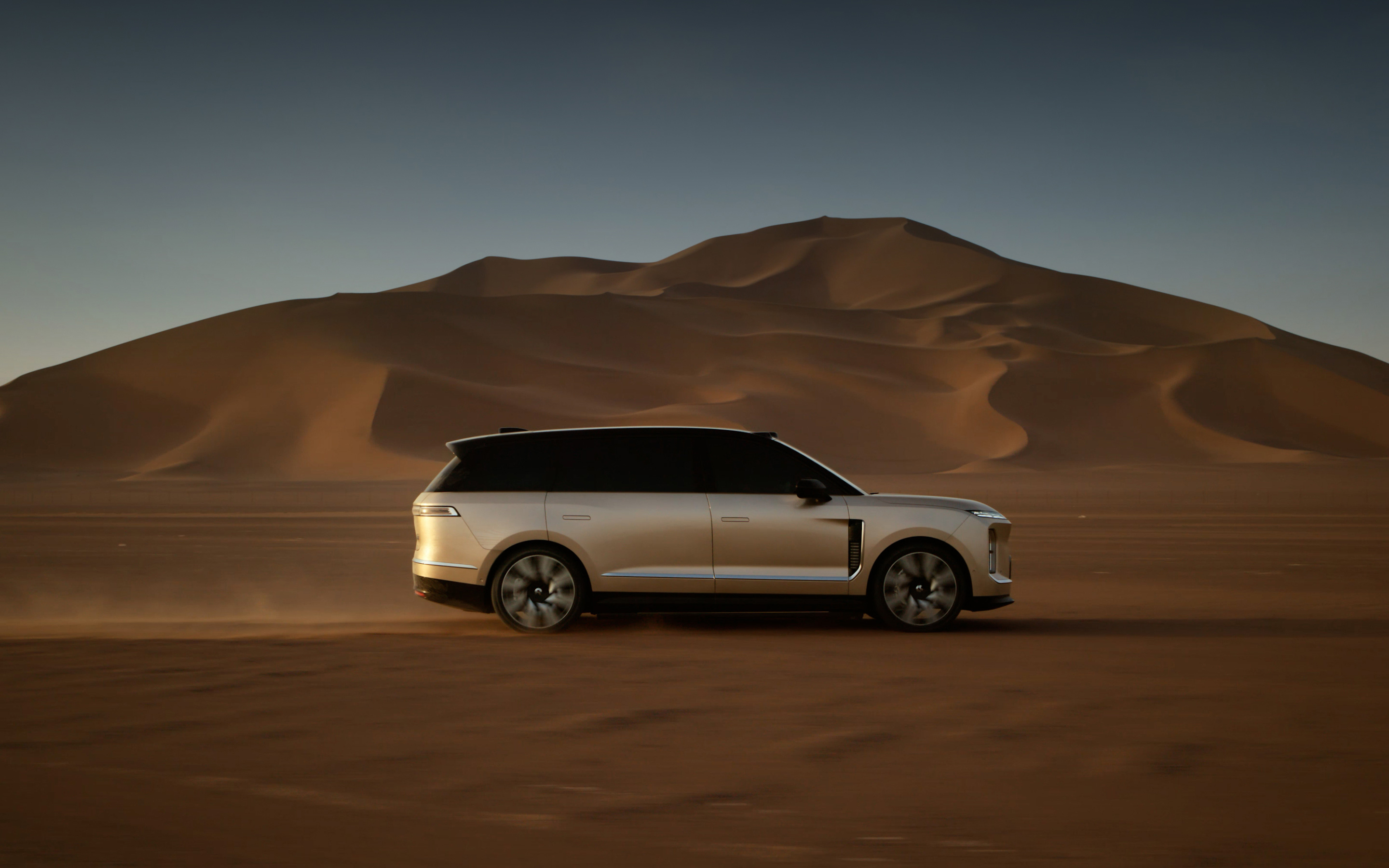 天行无界，敢为人先_蔚来ES9