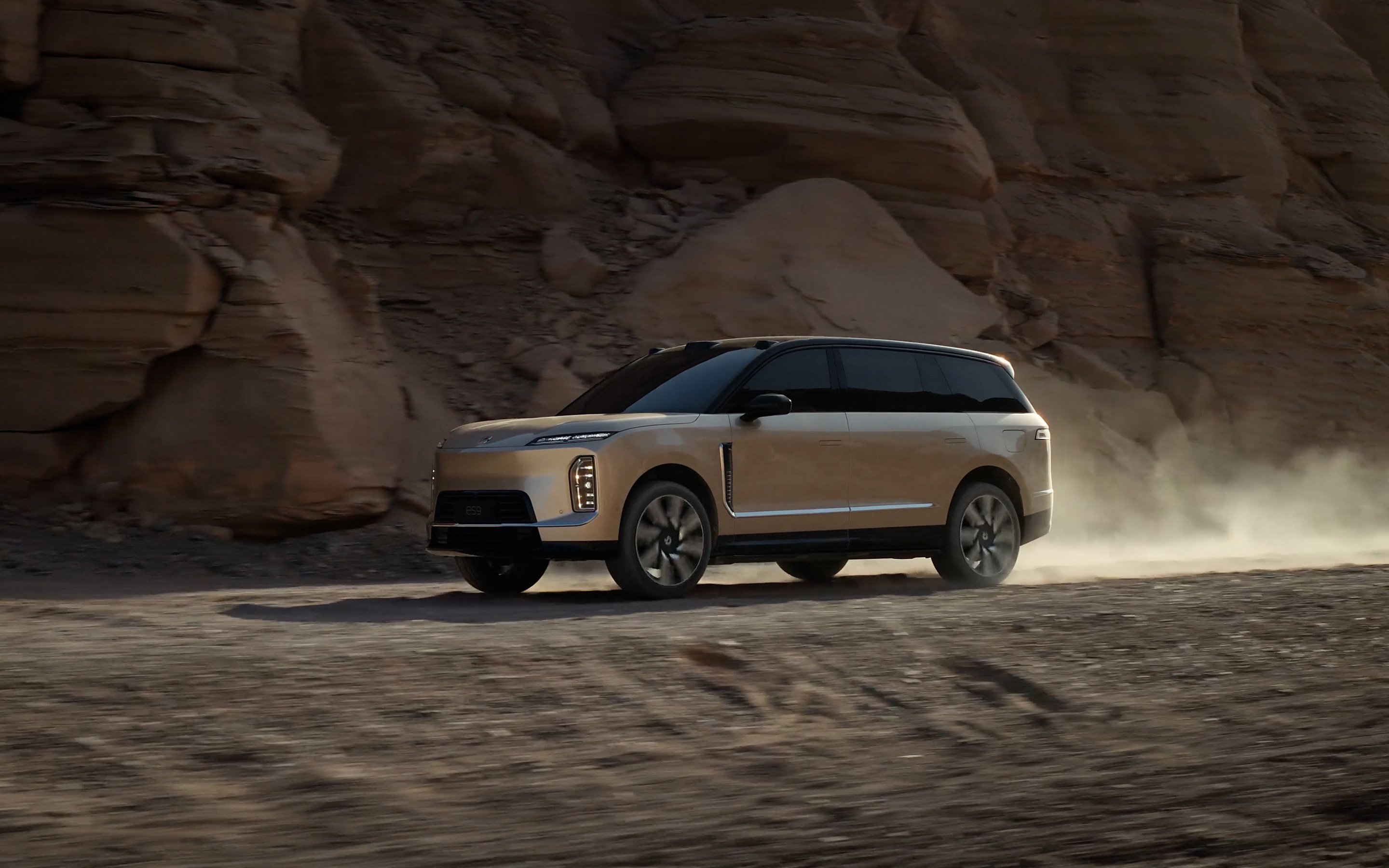 底盘系统_蔚来ES9-NIO蔚来官网