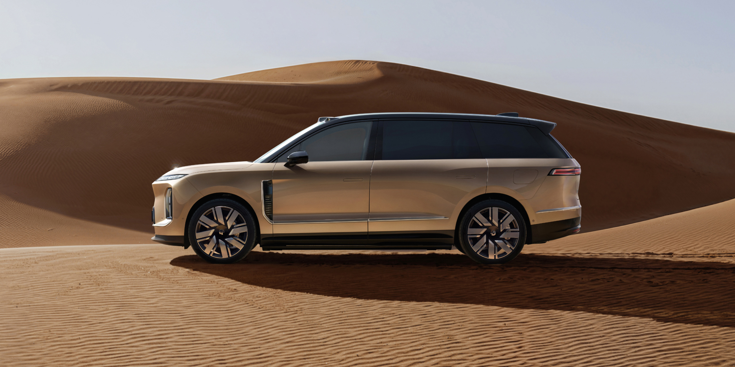 沉稳的视觉重心_蔚来ES9-NIO蔚来官网