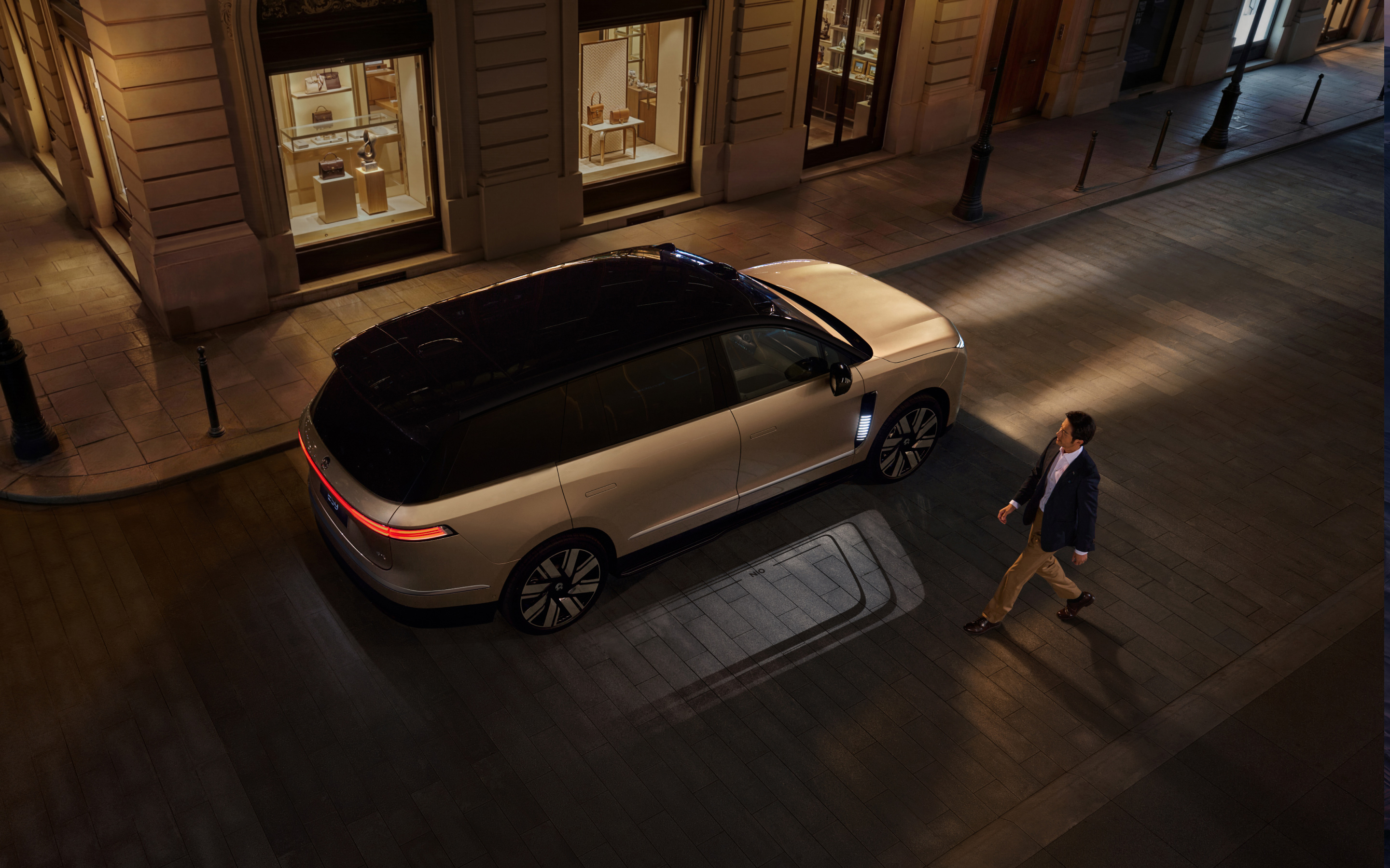 迎宾意境光幔_蔚来ES9-NIO蔚来官网