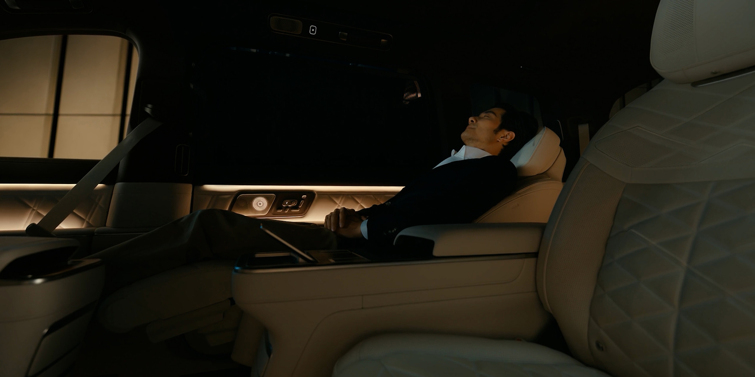 双飞航零重力行政座椅_蔚来ES9-NIO蔚来官网